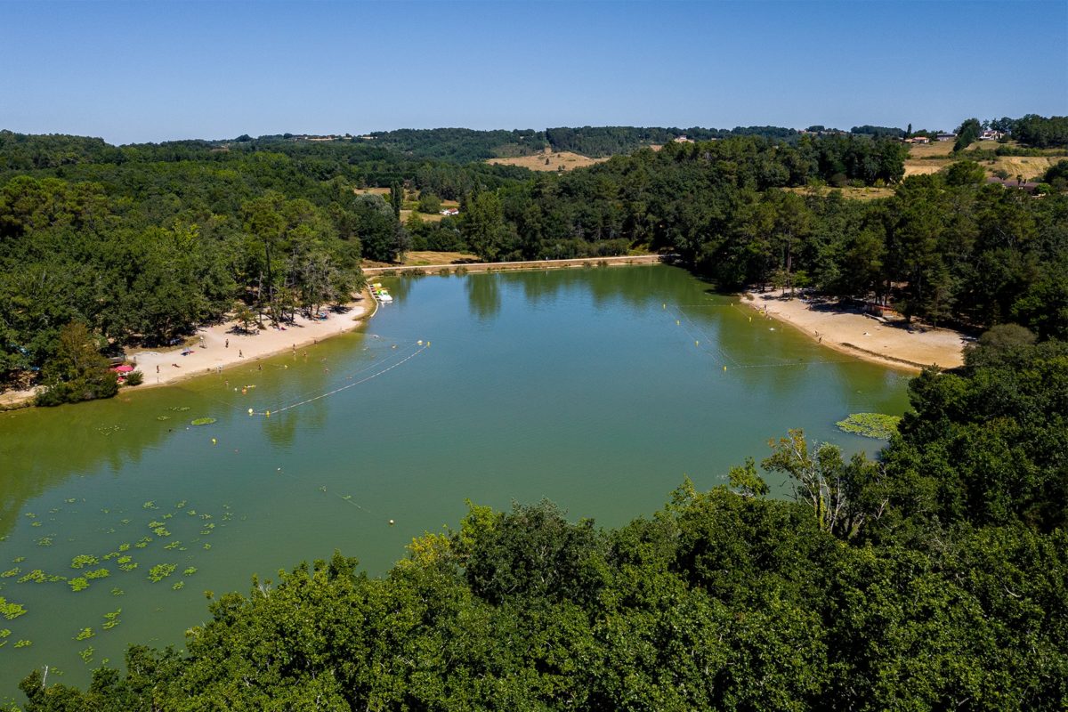 Lac de Neufont à Saint-Amand-de-Vergt