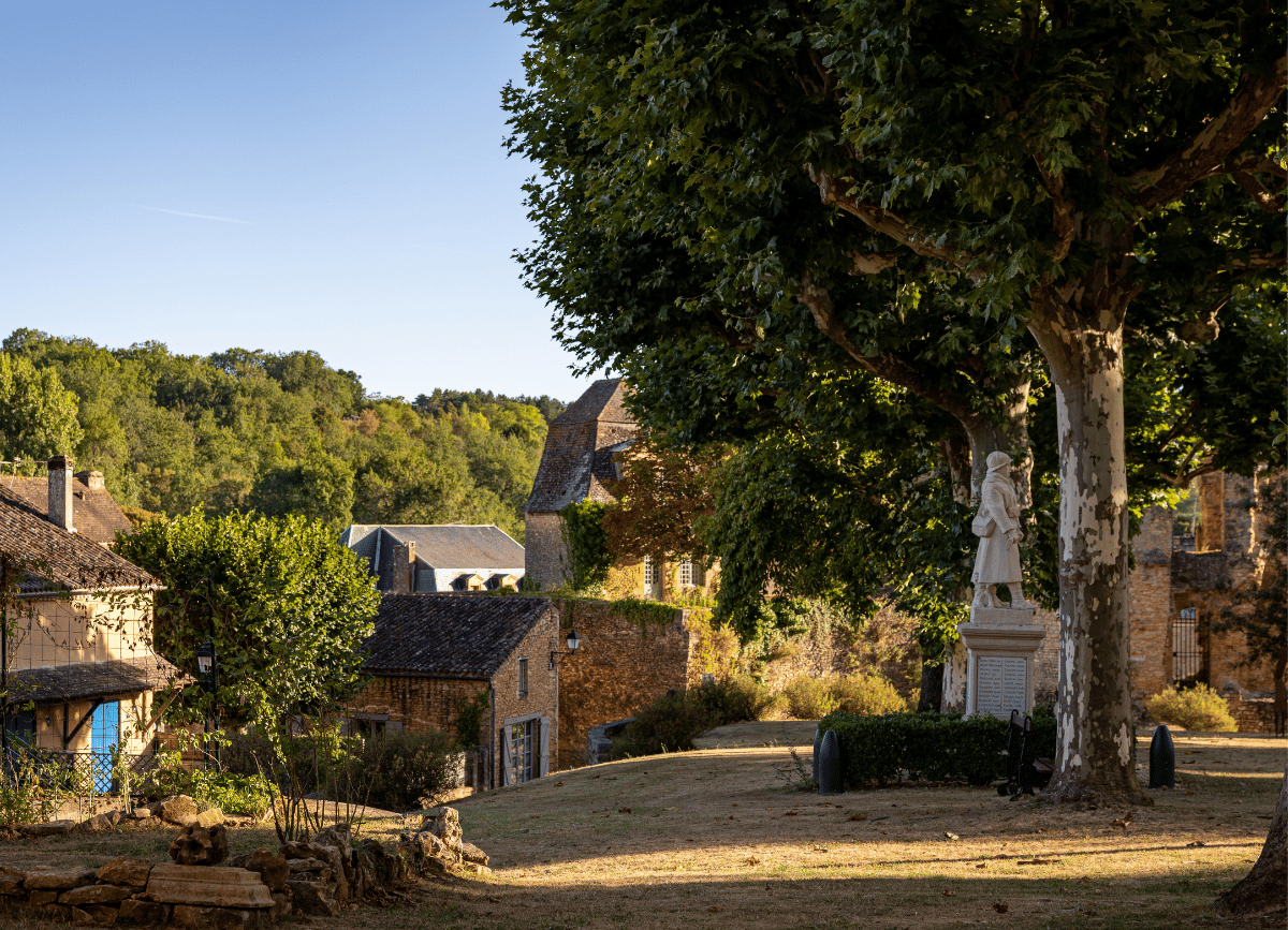 Le Grand Périgueux en 48 heures : Découvrir le village de Sainte-Alvère