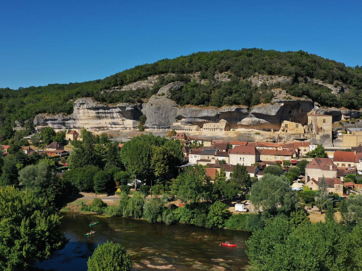 Vue des Eyzies
